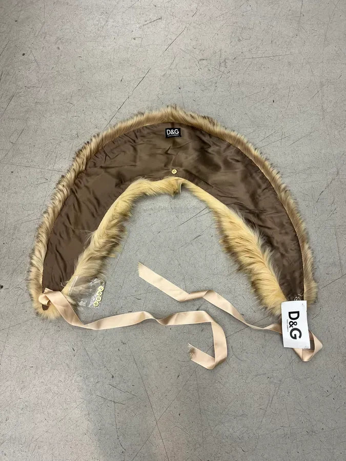 2000s Dolce & Gabbana Beige Fur Scarf  BDnHCWU 5