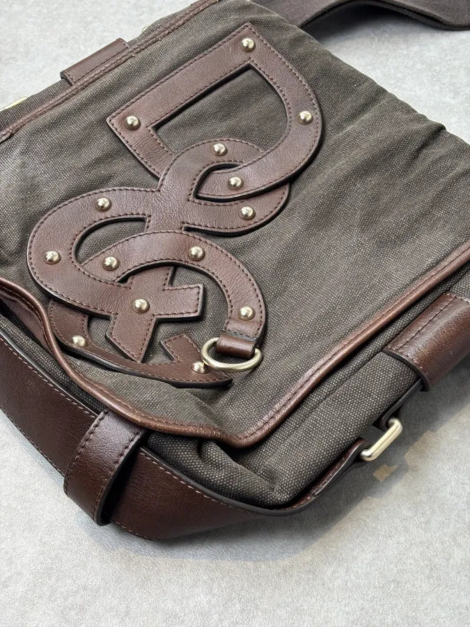 2000s Dolce Gabbana Canvas Leather Studded Shoulder bag  YAFcdVJ 4