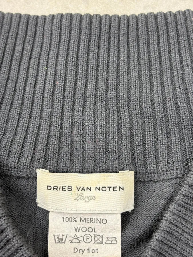 2000s Dries Van Noten Grey Wool Bondage V-Neck Sweater dhMYAZl 7