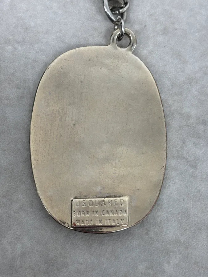 2000s Dsquared2 Red & Grey Propaganda Charm Logo Keychain amIljzn 4
