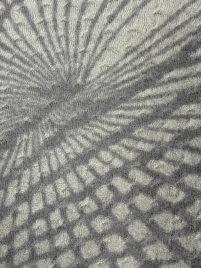 AW2013 Giorgio Armani Spiral Grey Wool Sweater ZEfuNiW 7