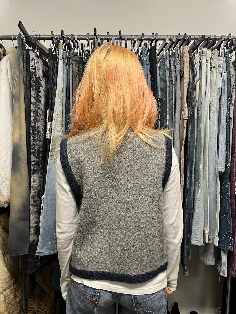 2000s Emporio Armani Wool Vest ZNjaJPg 1