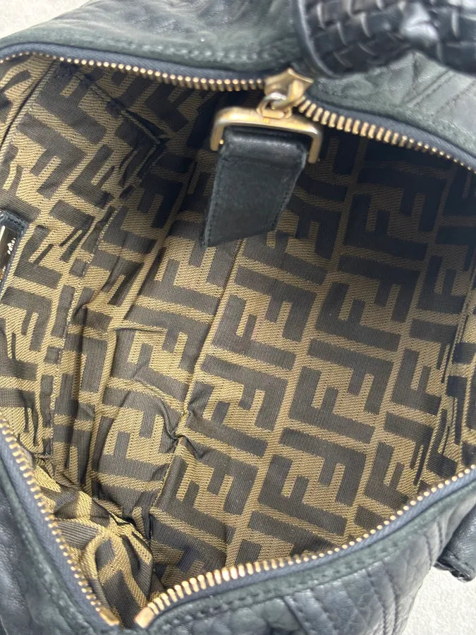 2000s Fendi Black Leather Spy Handle Bag cwfBIXd 16
