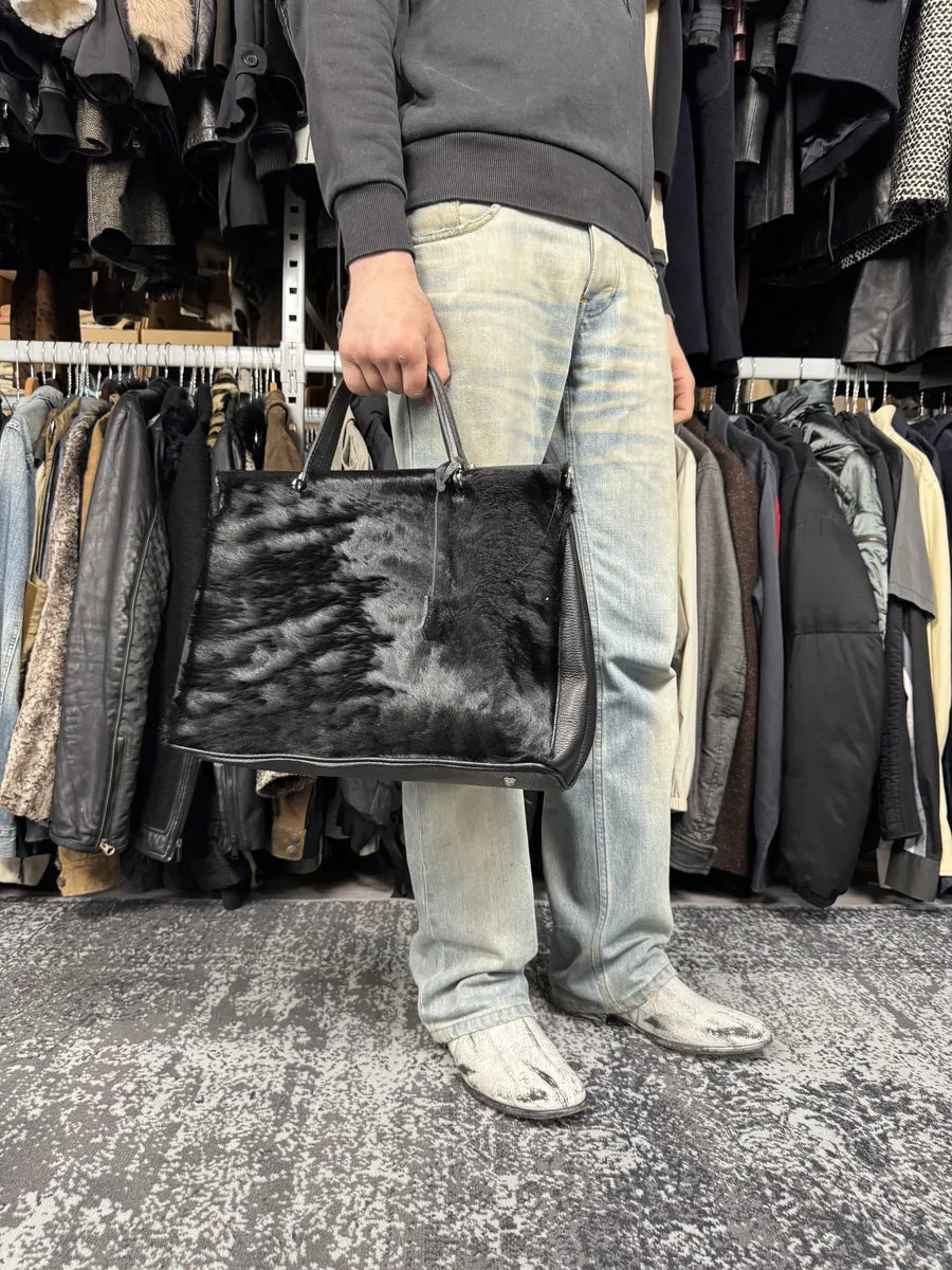 2000s Gianfranco Ferré Black Fur Leather Handle Bag Vawjxvr 2