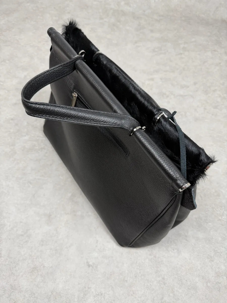 2000s Gianfranco Ferré Black Fur Leather Handle Bag Vawjxvr 3