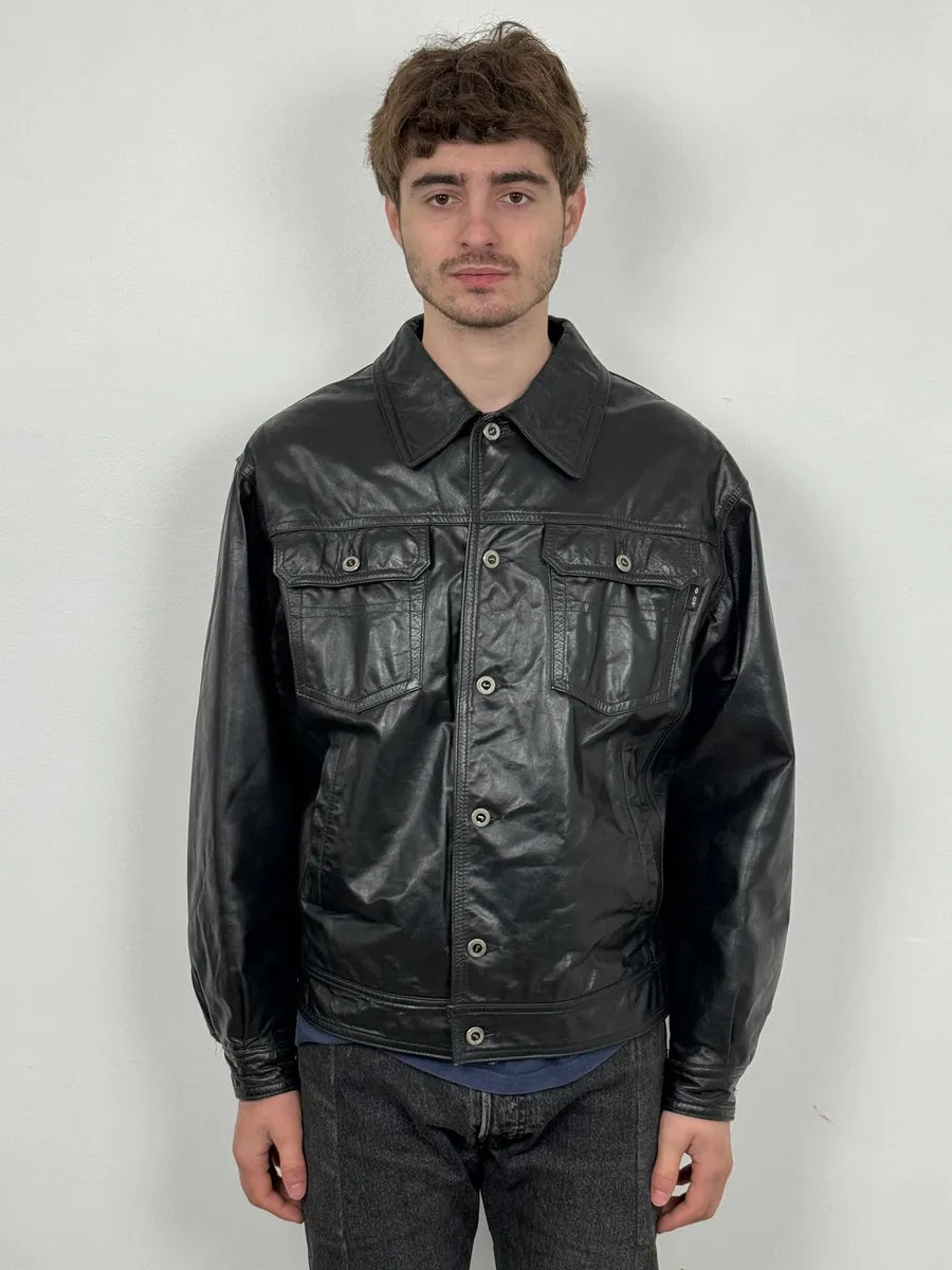 2000s Gianfranco Ferré Black Leather Trucker Jacket vrvRykd 1