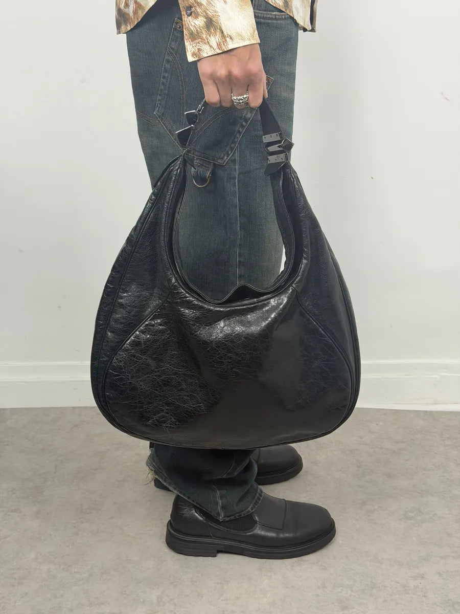 2000s Gianfranco Ferré Black Premium Curved Leather Bag IJNlBPx 1