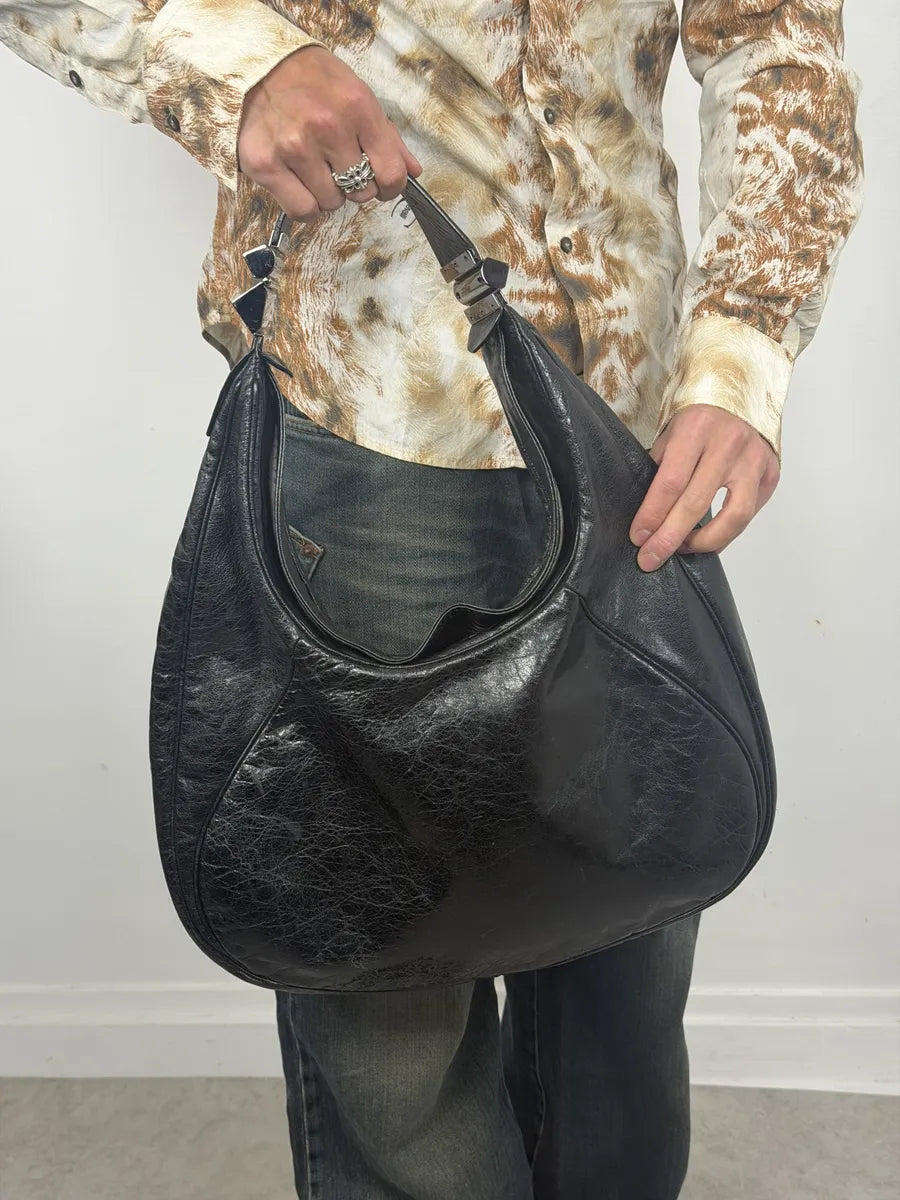 2000s Gianfranco Ferré Black Premium Curved Leather Bag IJNlBPx 2