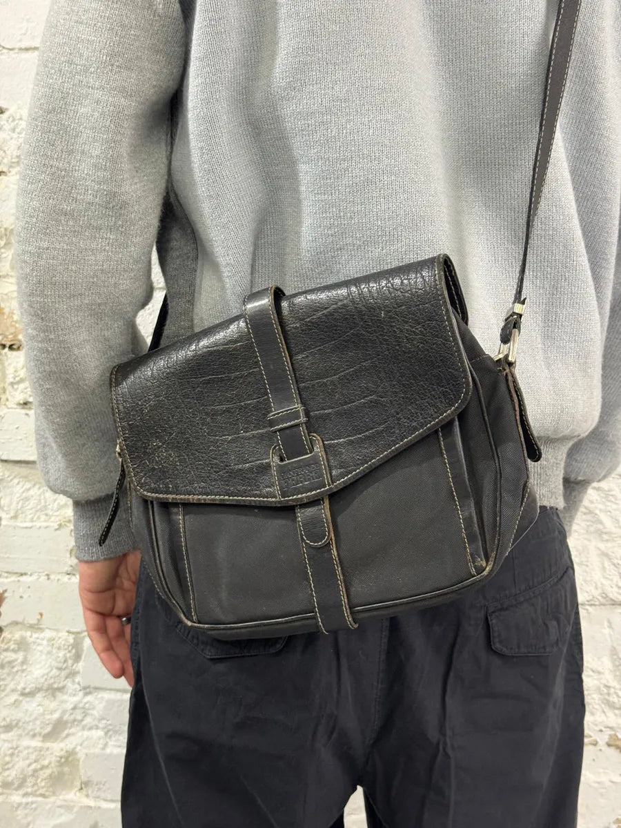 2000s Gianfranco Ferré Brown Crocodile Leather Canva Shoulder Bag RzfzAcp 1