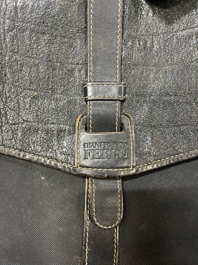 2000s Gianfranco Ferré Brown Crocodile Leather Canva Shoulder Bag RzfzAcp 5