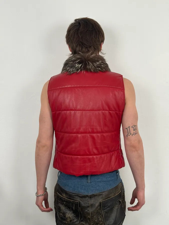 2000s Gianfranco Ferré Fur Collar Red Leather Puffer Vest MkBCrLm 2