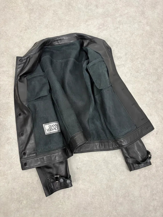 2000s Gianni Versace Pure Black Leather Embellished Trucker Jacket DTspJBy 6