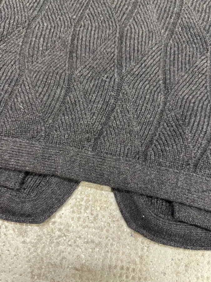 2000s Giorgio Armani Grey Wool Buttoned Sleeveless Cardigan (M) 10