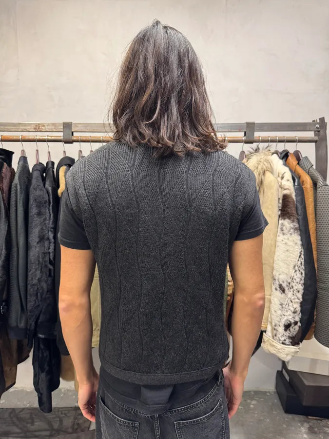 2000s Giorgio Armani Grey Wool Buttoned Sleeveless Cardigan (M) 3