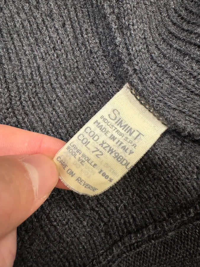 2000s Giorgio Armani Grey Wool Buttoned Sleeveless Cardigan (M) 6