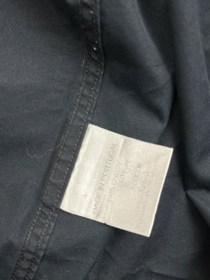 2000s Givenchy Black Ruffle Shirt zuaHPAk 10