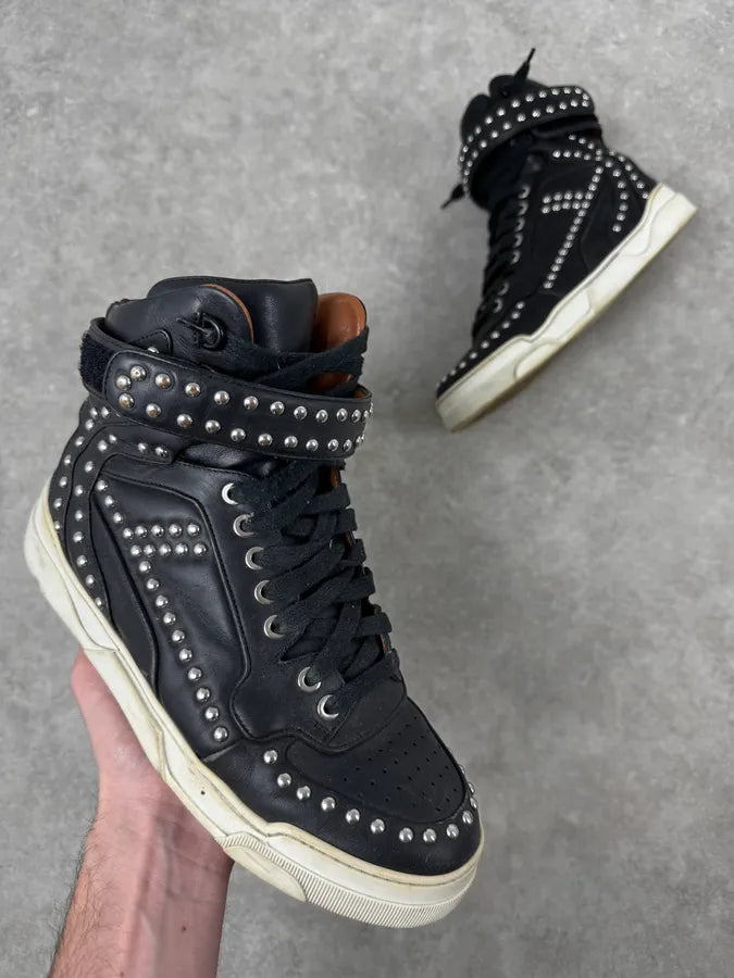 2010s Givenchy Black Studded Tyson Leather High Sneakers nCwBfHK 0