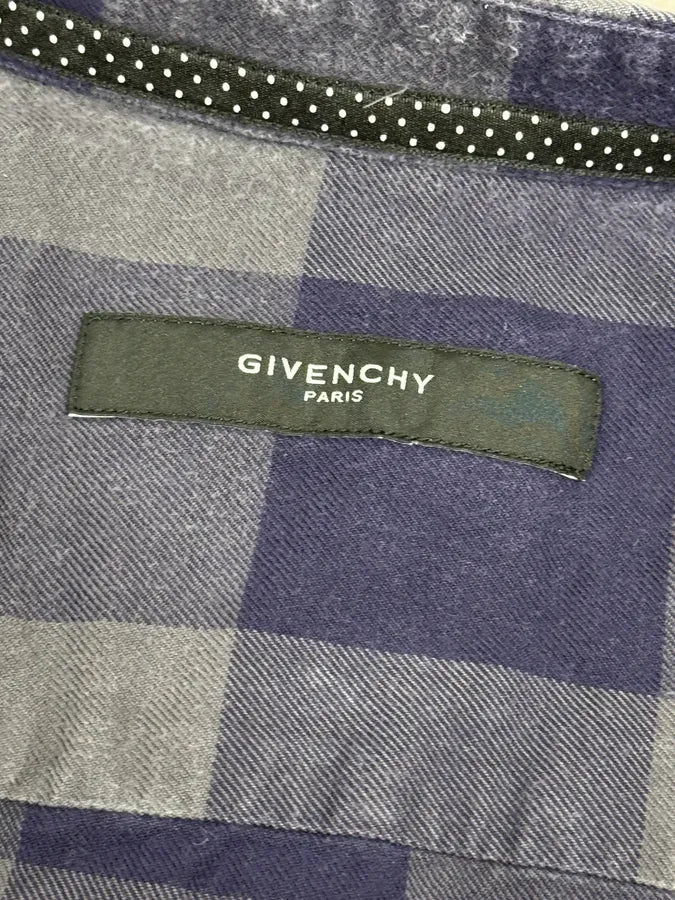 2000s Givenchy Grey & Navy Classy Checkered Shirt HiLwZAc 8