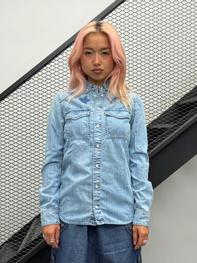 SS2017 Givenchy Light Blue Denim Star Shirt by Riccardo Tisci irJgCrk 0