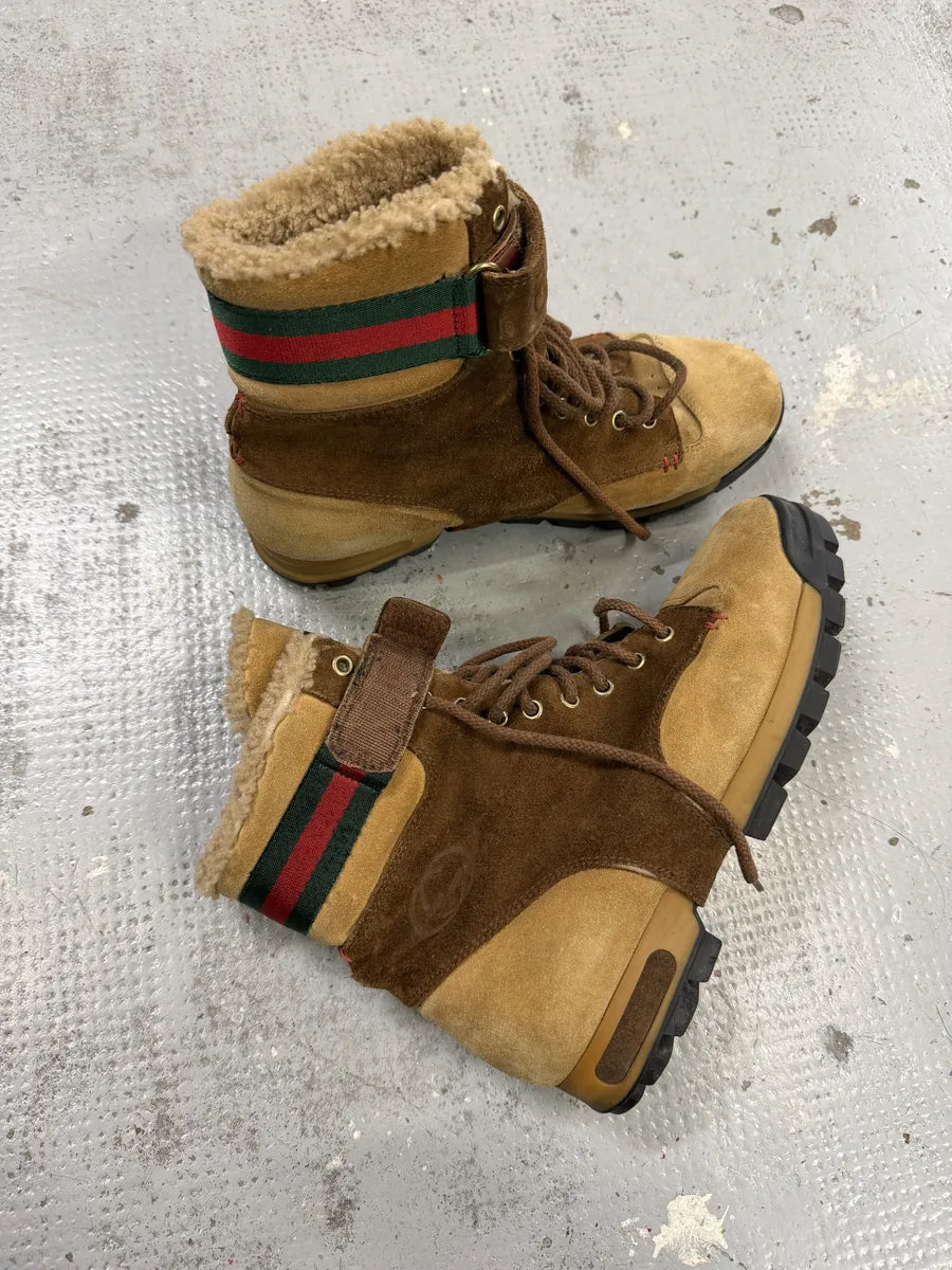 2000s Gucci Beige & Brown Shearling Boots aJXDHbs 2