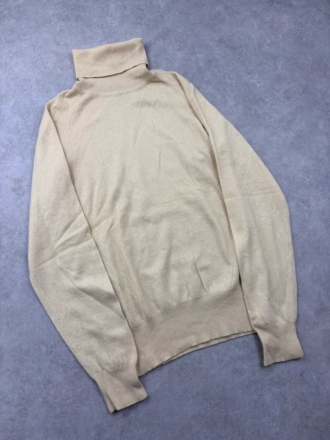 2000s Gucci Beige Cashmere Classy Turtleneck Sweater by Tom Ford sNmssVw 3