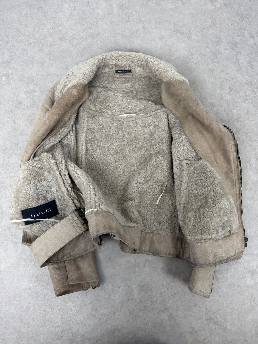 2000s Gucci Beige Shearling Asymmetrical Leather Jacket GmzJqyR 5
