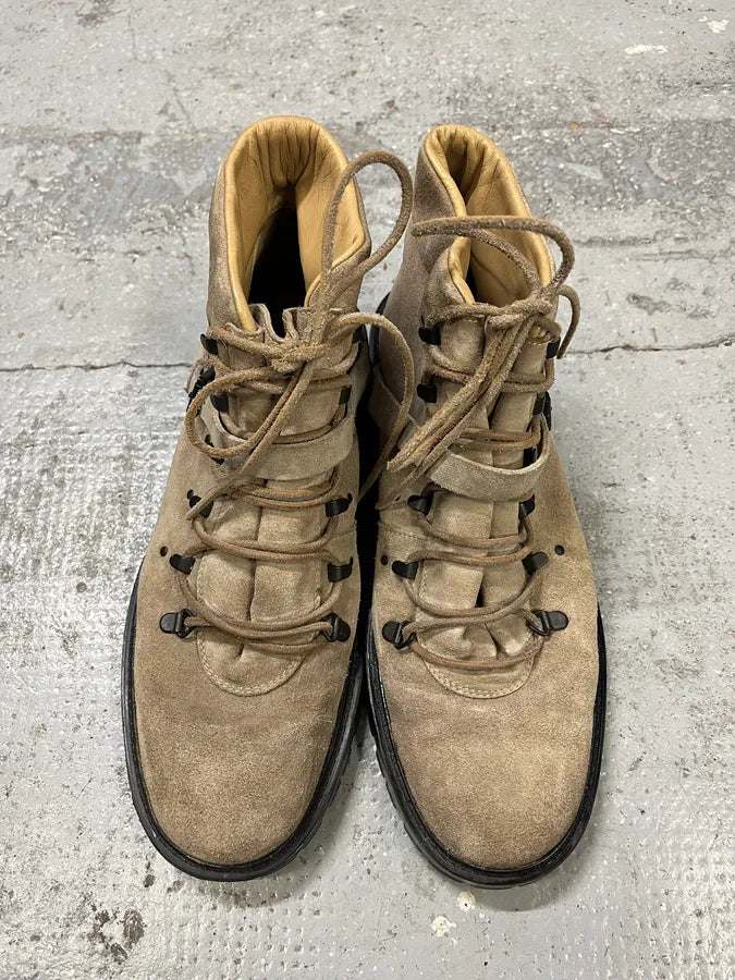 2000s Gucci Beige Suede Hiking Boots GCXElbO 3