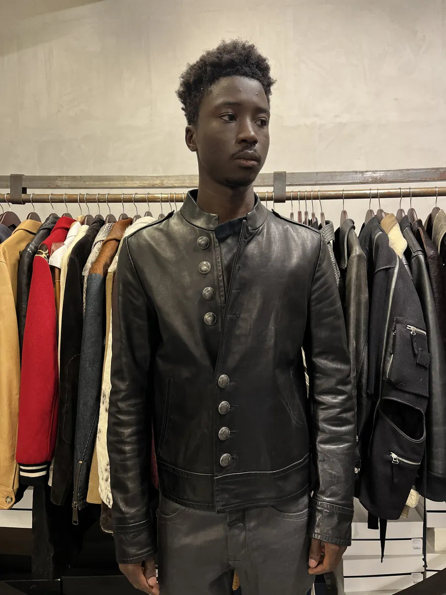 2000s Gucci Black Asymmetrical Buttoned Leather Jacket KZoqrWy 1