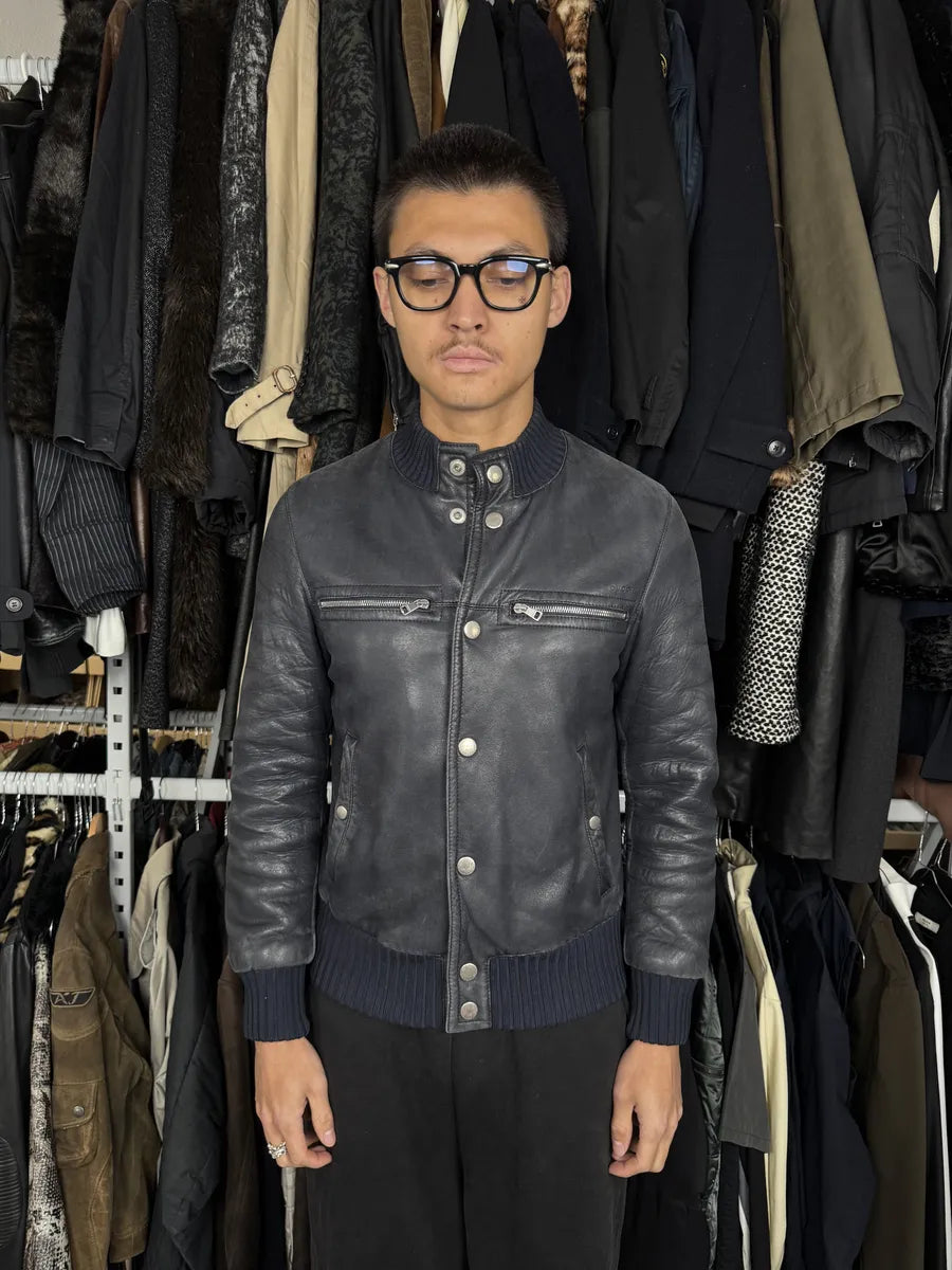 2000s Gucci Black Buttoned Leather Bomber Jacket MSmPvcw 1