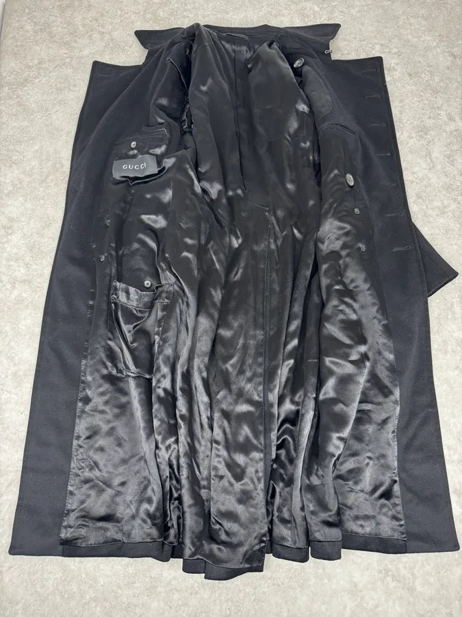 AW2002 Gucci Black Buttoned Trench Coat by Tom Ford IWAtwot 8