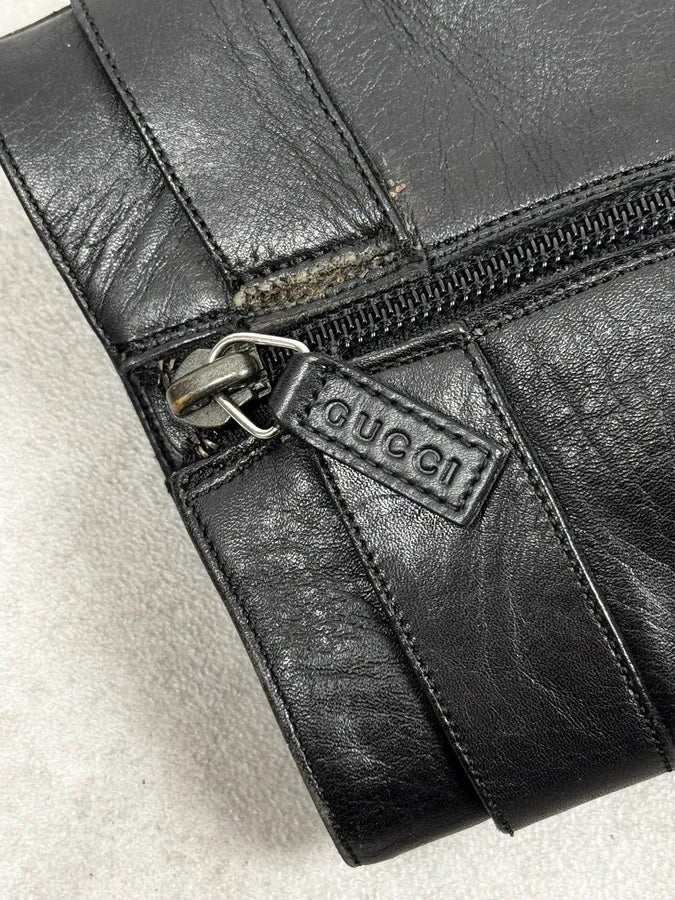 2000s Gucci Black Leather Minimalist Boots EgmKaRT 5