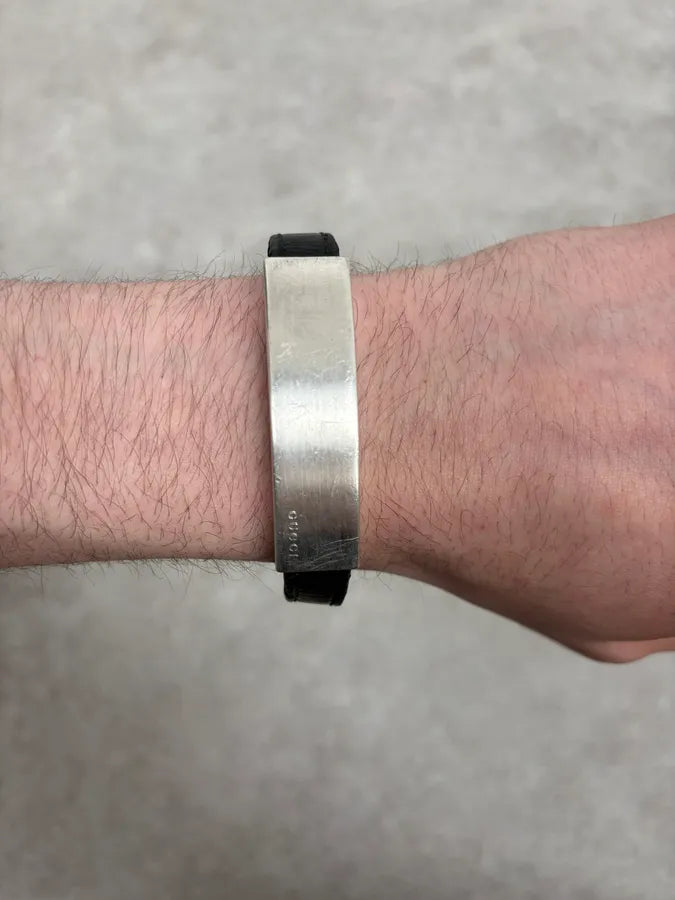 2000s Gucci Black Leather Silver Grey Avant-Garde Bracelet NJICsva 2
