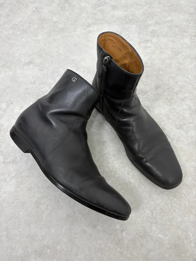 2000s Gucci Black Minimalist Leather Boots AYzLhov 4