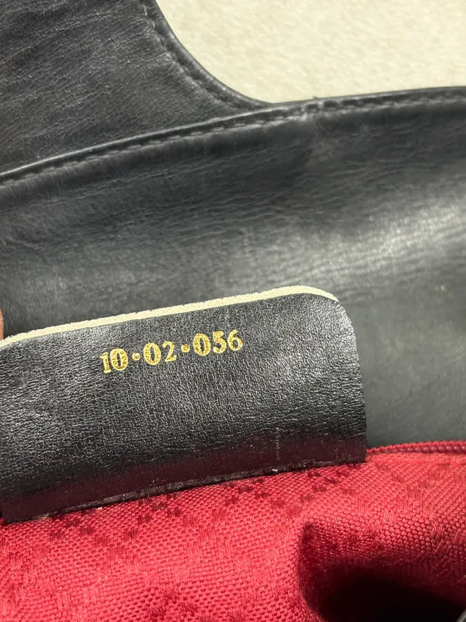 1990s Gucci Black Monogram Buckle Hybrid Shoulder Bag GzoVyWz 10