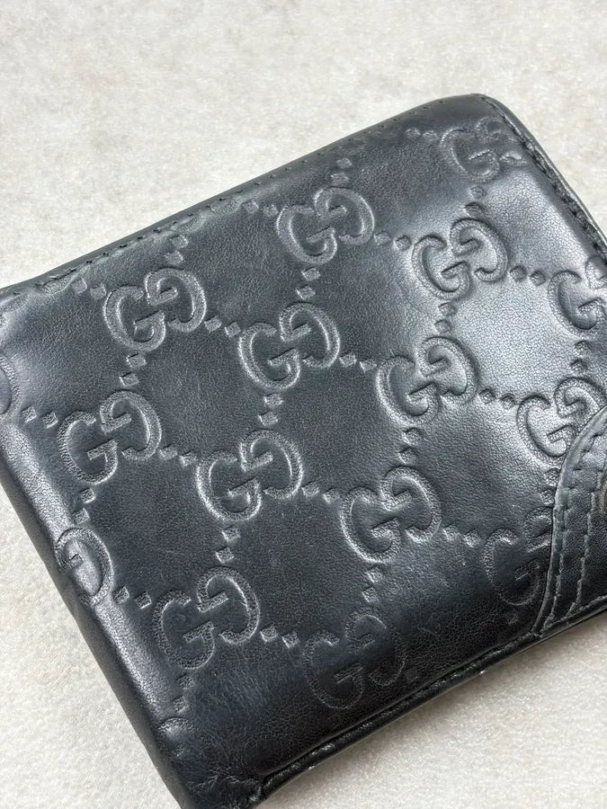 2000s Gucci Black Monogram Leather Wallet FlaFidY 2