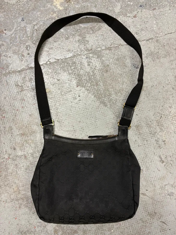 2000s Gucci Black Monogram Shoulder Bag  (OS) bAzltFI 4