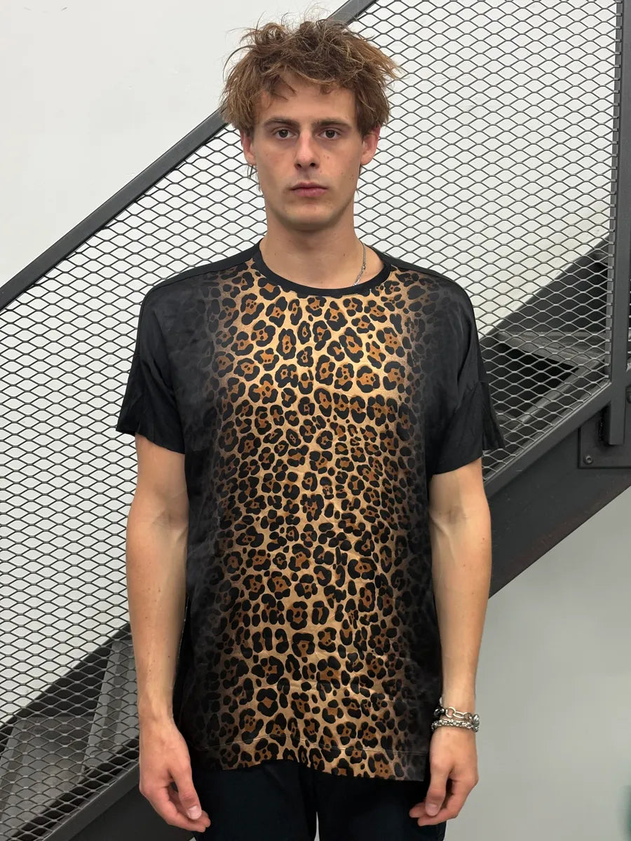 2010s Gucci Black Silk Leopard T-Shirt KdTzmkO 1