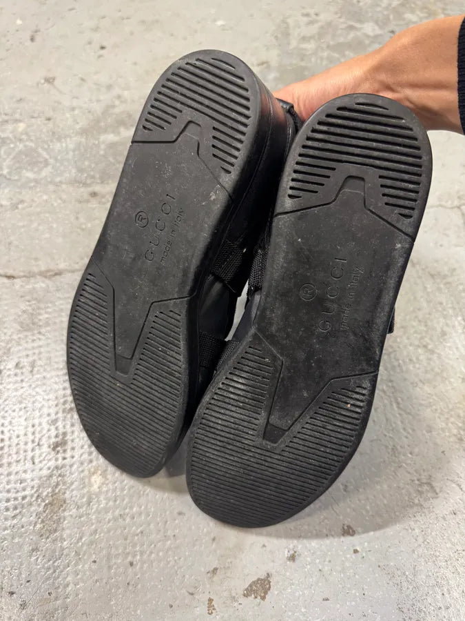 2000s Gucci Black Strap Buckle Mid Sneakers (40eu/us7) hxcygDJ 6