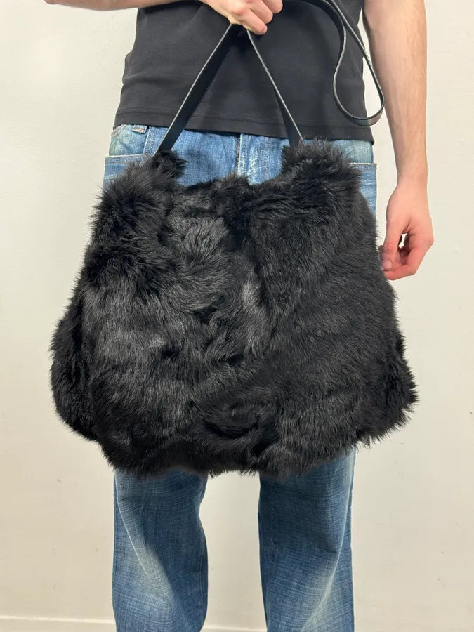 2000s Gucci Black Wolf Fur Leather Shoulder Bag WSntNqf 2