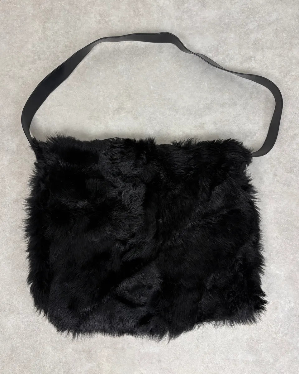 2000s Gucci Black Wolf Fur Leather Shoulder Bag WSntNqf 0