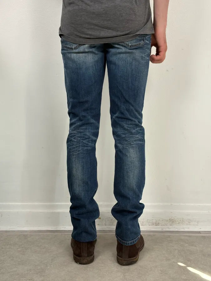2010s Gucci Blue Faded Slim Denim Jeans by Frida Giannini iBREYiG 3