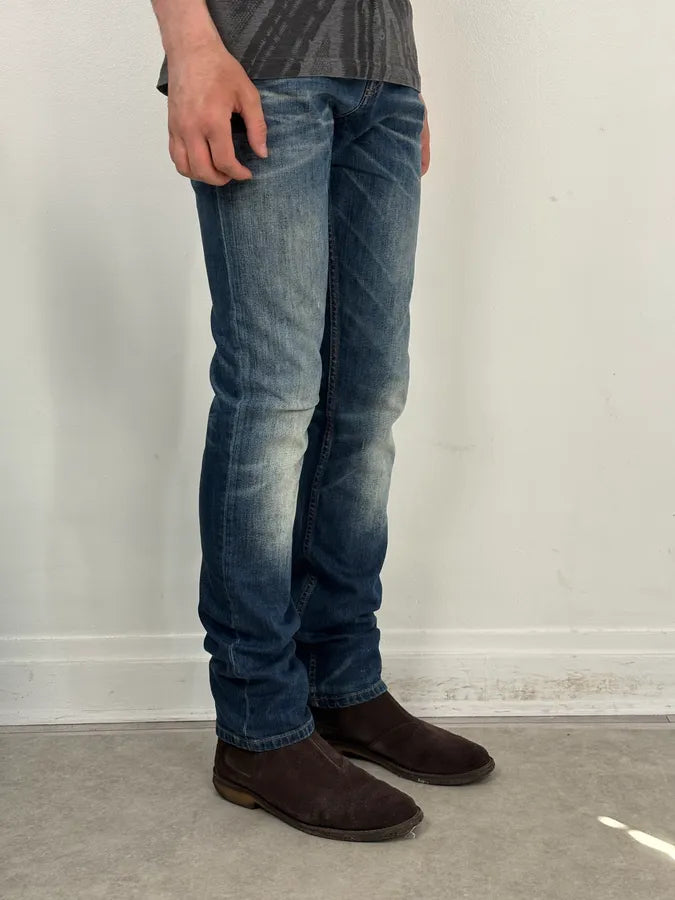 2010s Gucci Blue Faded Slim Denim Jeans by Frida Giannini iBREYiG 2