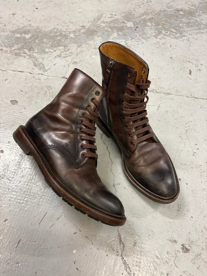 2000s Gucci Brown Eroded Leather Boots JcEZbMm 6