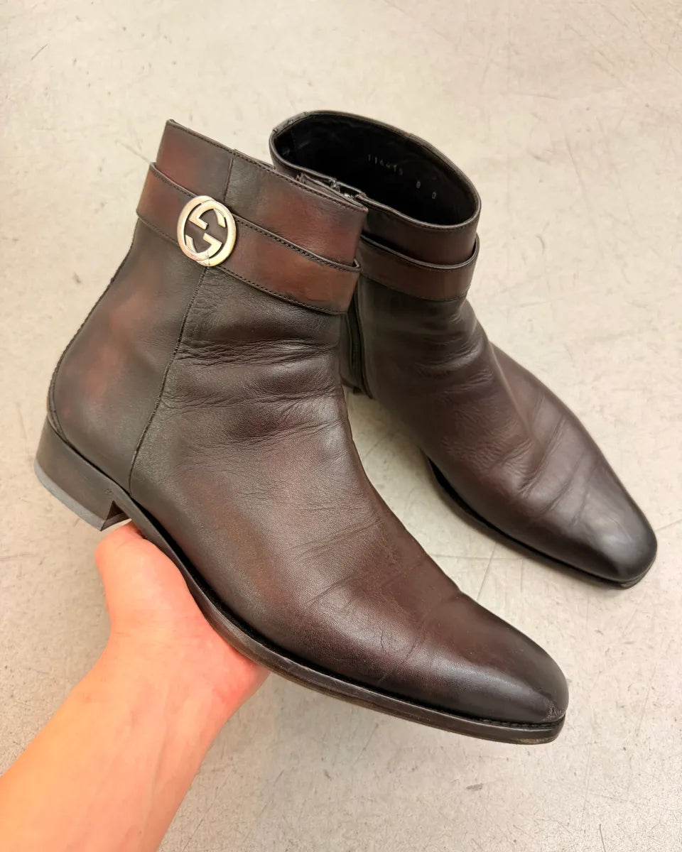 2000s Gucci Brown Eroded Leather GG Logo Boots MnmbEKq 0
