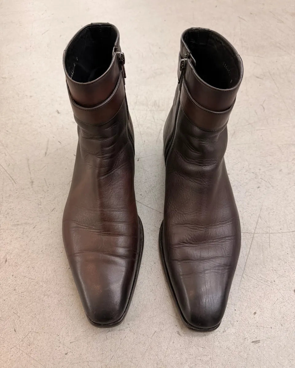 2000s Gucci Brown Eroded Leather GG Logo Boots MnmbEKq 1