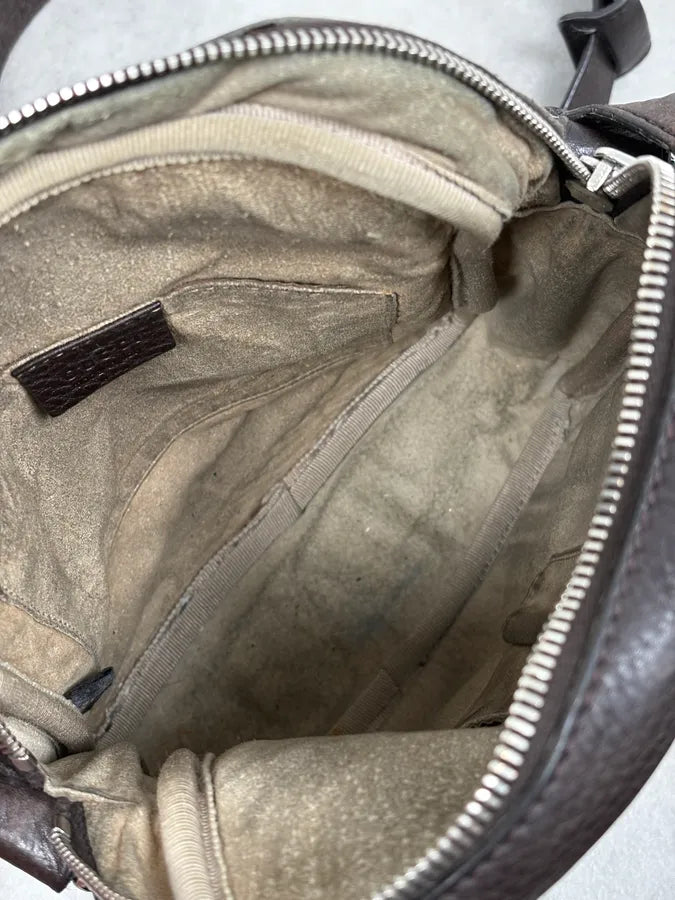 2000s Gucci Brown Grained Premium Leather Shoulder Bag kFtTNxD 6