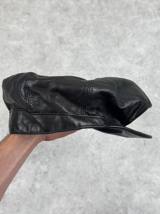 AW2001 Gucci Black Leather Back Logo Beret Cap by Tom Ford ICsHYes 7