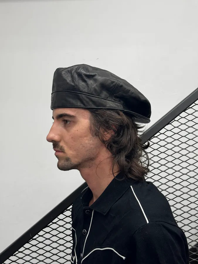 AW2001 Gucci Black Leather Back Logo Beret Cap by Tom Ford ICsHYes 4