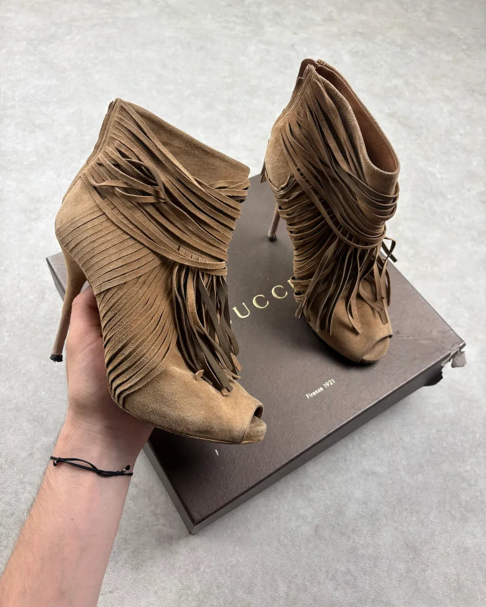 2000s Gucci Camel Akerman Suede Leather Fringe Heels rAeRMTv 0