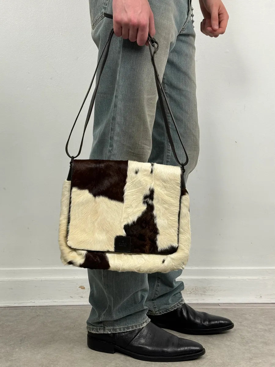 2000s Gucci Creamy Fur Cowhide Effect Shoulder Bag QjrhjAd 1